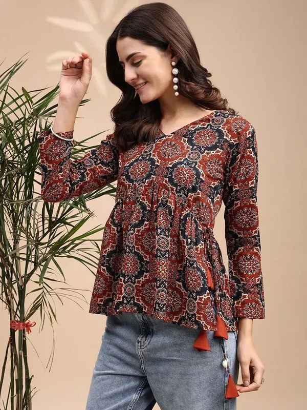 Mahira's_Comfort_Women_Printed_A-line_Kurta_Maroon