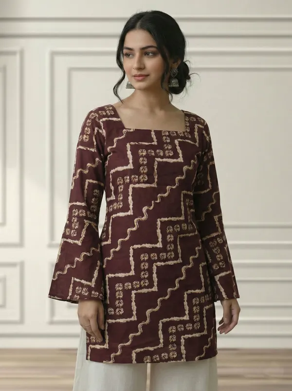 Mahira's_Comfort_Women_Printed_Straight_Kurta_Maroon