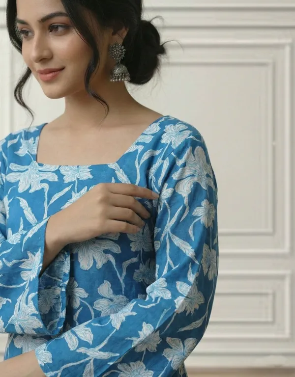 Mahira's_Comfort_Women_Printed_Straight_Kurta_Blue
