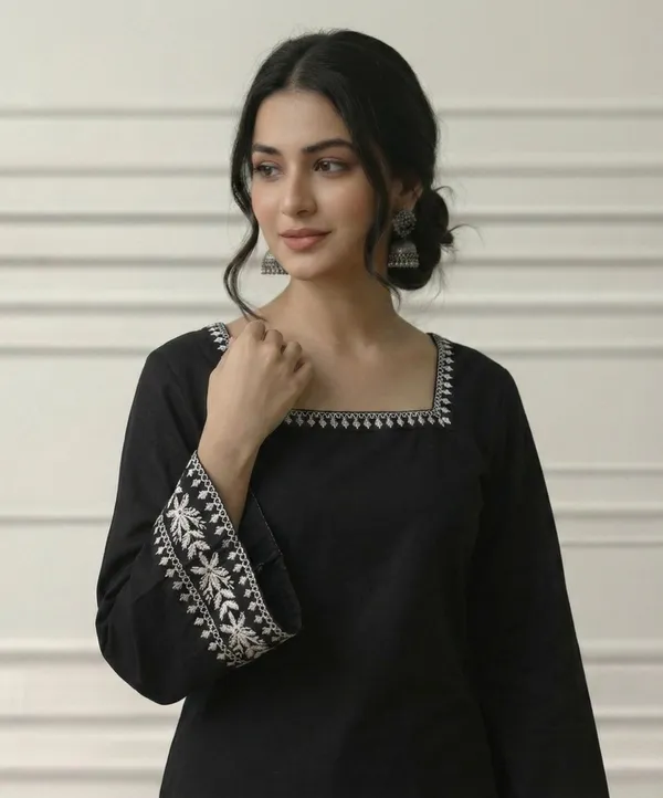 Mahira's_Comfort_Women_Solid_Straight_Kurta_Black