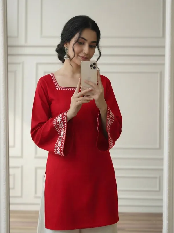 Mahira's_Comfort_Women_Solid_Straight_Kurta_Red