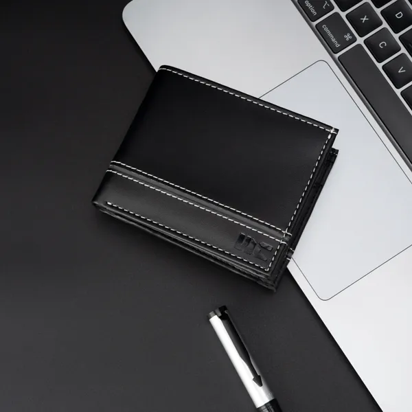 WOCO_Men_Casual,_Formal_Black_Genuine_Leather_Wallet_(8_Card_Slots)