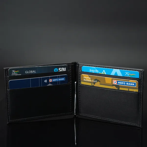 WOCO_Black_Money_Clipper_for_Men,_Slim_Vegan_Leather_Card_Holder_with_Metal_Cash_Clip_&_4_Card_Slots