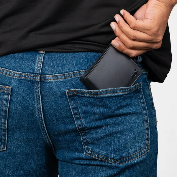 WOCO_Men_Casual,_Formal_Black_Vegan_Leather_Wallet_(4_Card_Slots)