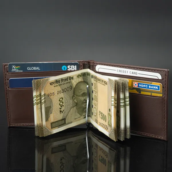 WOCO_Brown_Money_Clipper_for_Men,_Slim_Vegan_Leather_Card_Holder_with_Metal_Cash_Clip_&_4_Card_Slots