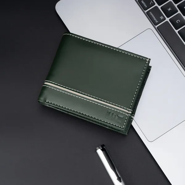 WOCO_Men_Casual,_Formal_Green_Genuine_Leather_Wallet_(6_Card_Slots)