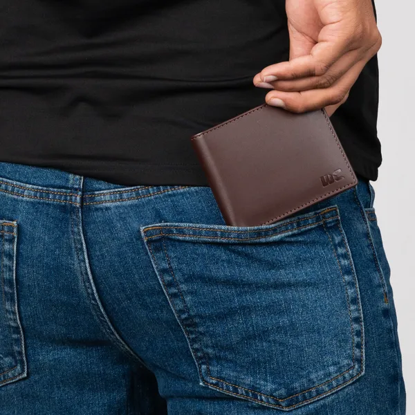 WOCO_Men_Casual,_Evening/Party,_Formal,_Trendy_Brown_Genuine_Leather_Wallet_(4_Card_Slots)