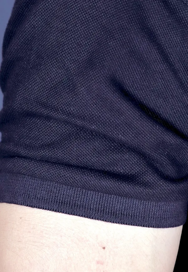Black_Cotton_Polo_Tshirt_For_Men