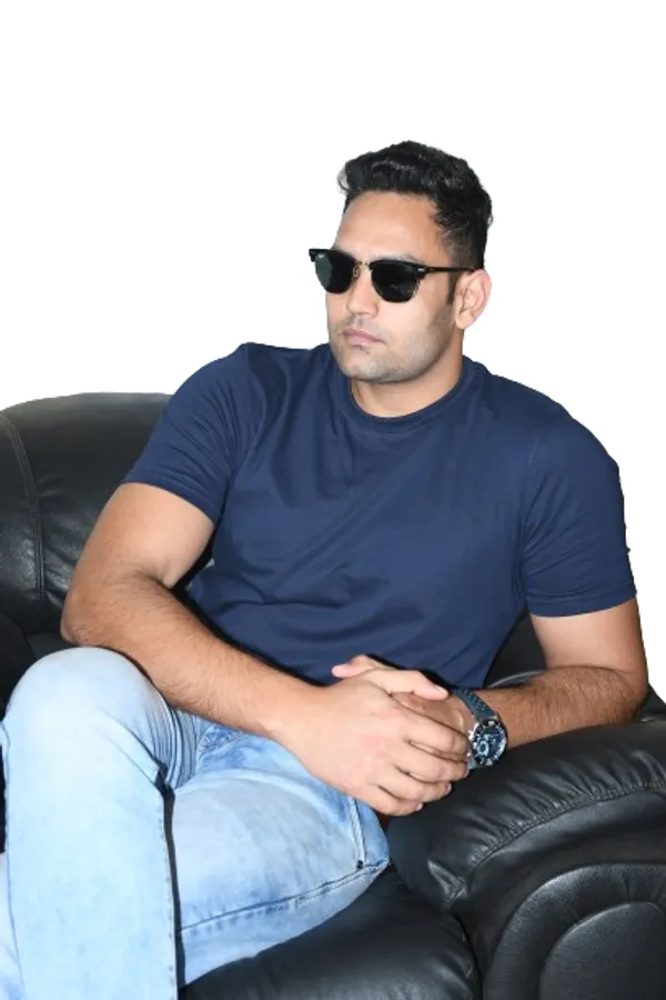 Navy_Blue_Cotton_Plain_Tshirt_Regular_Fit_For_Men