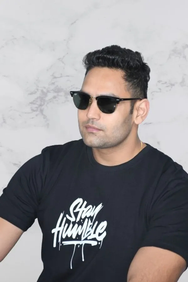 Black_Cotton_Oversized_Stay_Humble_Printed_Tshirt_For_Men