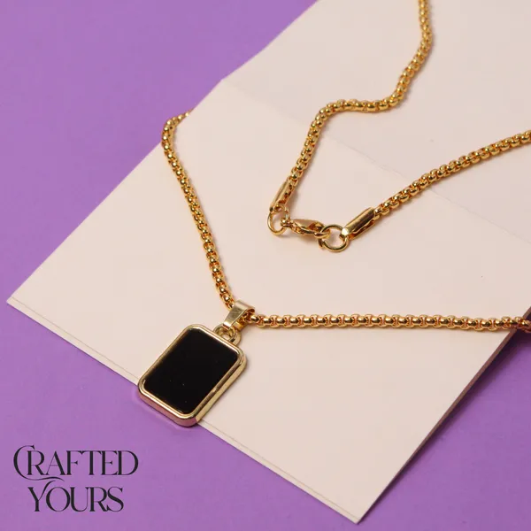 Black_&_Gold_Personalised_Square_Soldier_Dog_Tag_With_Chain