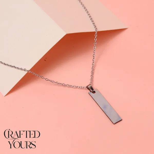 Silver_Peronalised_Stainless_Steel_Silver_Rectangle_Pendant_With_Chain