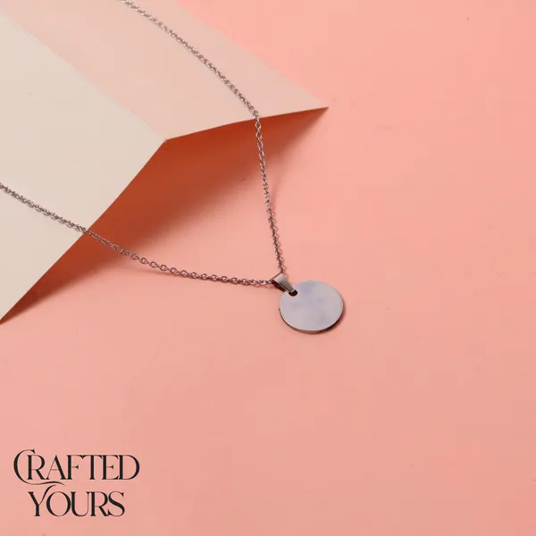Silver_Peronalised_Stainless_Steel_Silver_Circle_Pendant_With_Chain