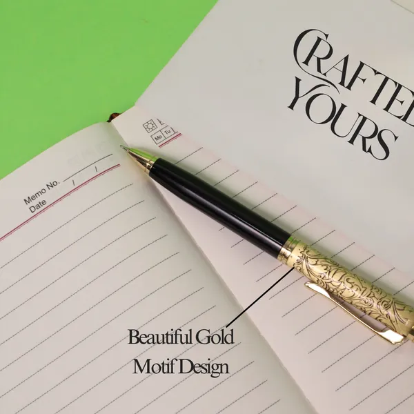 Black_&_Gold_Personalised_Gold_Motif_Pen_&_Belt_Keychain_Combo
