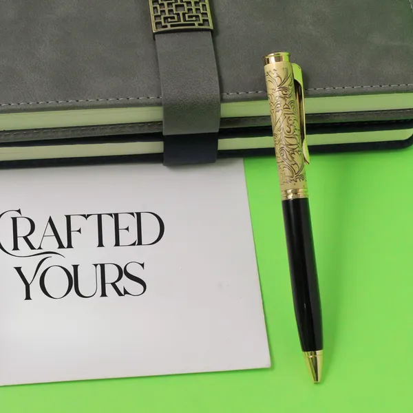 Black_&_Gold_Personalised_Gold_Motif_Pen_&_Belt_Keychain_Combo