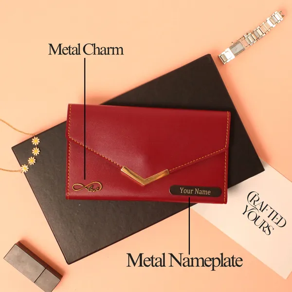 Wine_Personalised_Classic_Ladies_Clutch