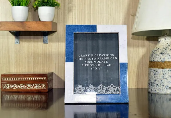 Resin_Crafted_Wall_Cum_Desk_Photo_Frame_of_Size_8"_x_6"_for_desk,_Shelves,_Wall_decoration_with_attractive_Designs