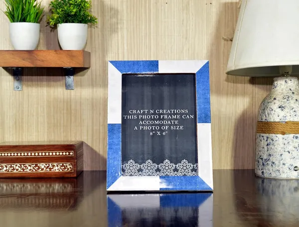 Resin_Crafted_Wall_Cum_Desk_Photo_Frame_of_Size_8"_x_6"_for_desk,_Shelves,_Wall_decoration_with_attractive_Designs