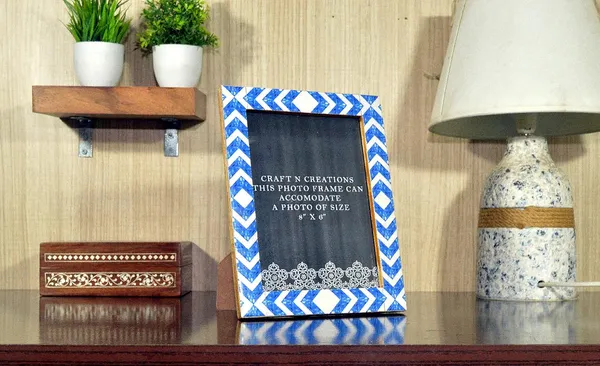 Resin_Crafted_Wall_Cum_Desk_Photo_Frame_of_Size_8"_x_6"_for_desk,_Shelves,_Wall_decoration