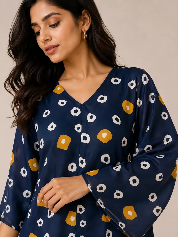 The_Midnight_Bandhani_Drape_Kaftan