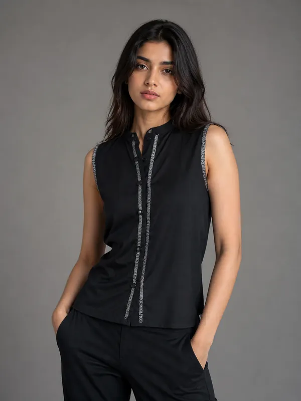 Contour_Detail_Top