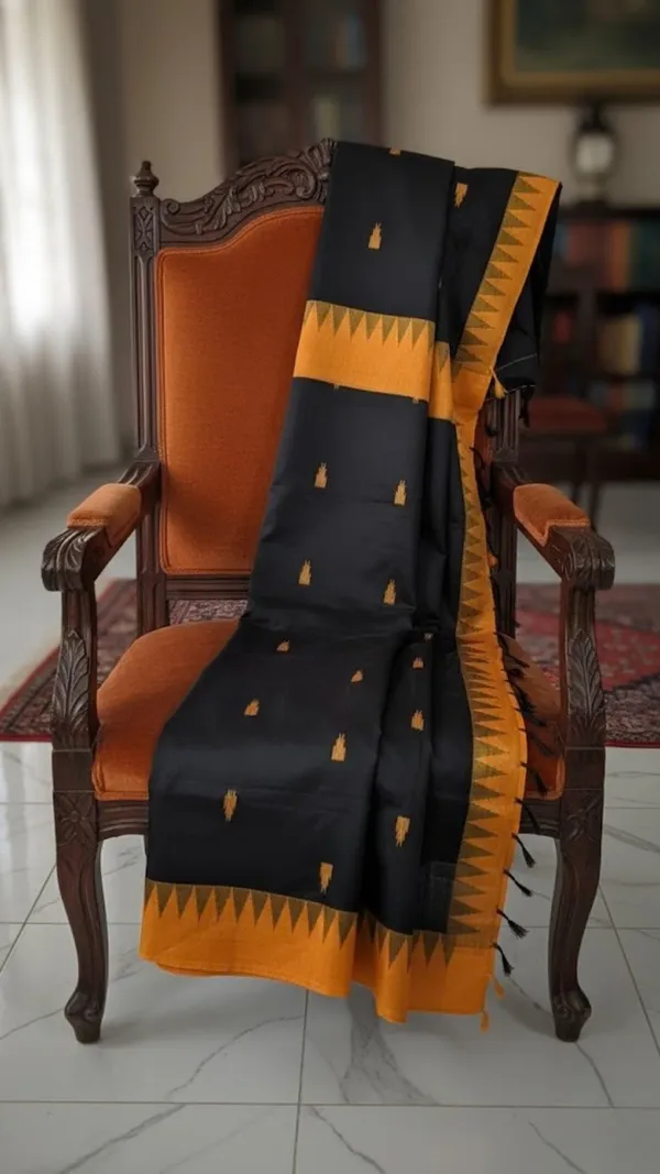 Black_And_Mustard_Yellow_Elegant_Maheshwari_Cotton_Saree_With_Temple_Border