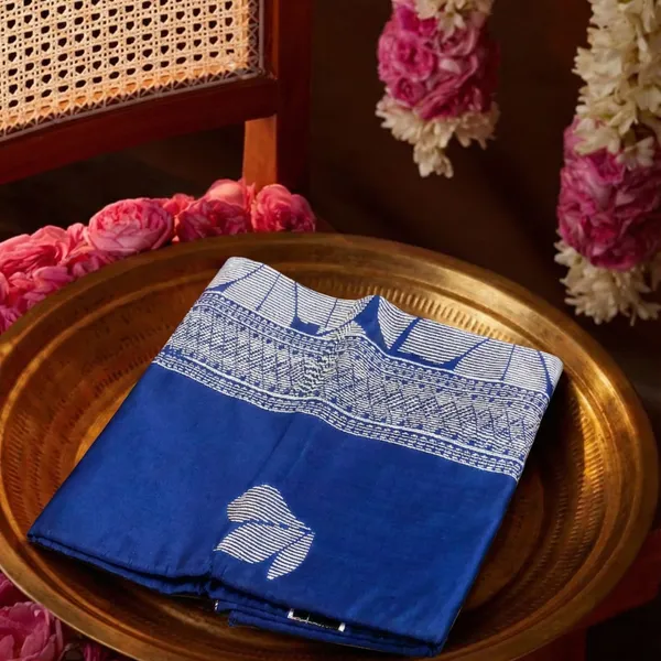 Royal_Blue_And_Indigo_Blue_With_Silver_Motifs_Neel_Tara_Royal_Indigo_Saree