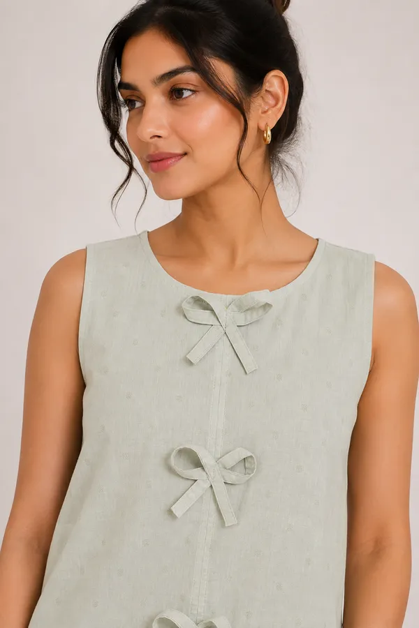 The_Romantic_Bow-Front_Sleeveless_Top