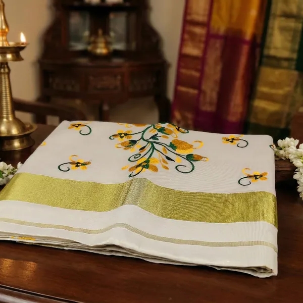 Off_White_Multicolor_Gold_Varna_Chitra_Kasavu_Hand_Embroidered_Kerala_Kasavu_Saree