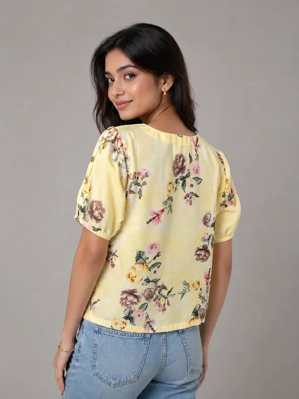 Yellow_Floral_V-Neck_Top