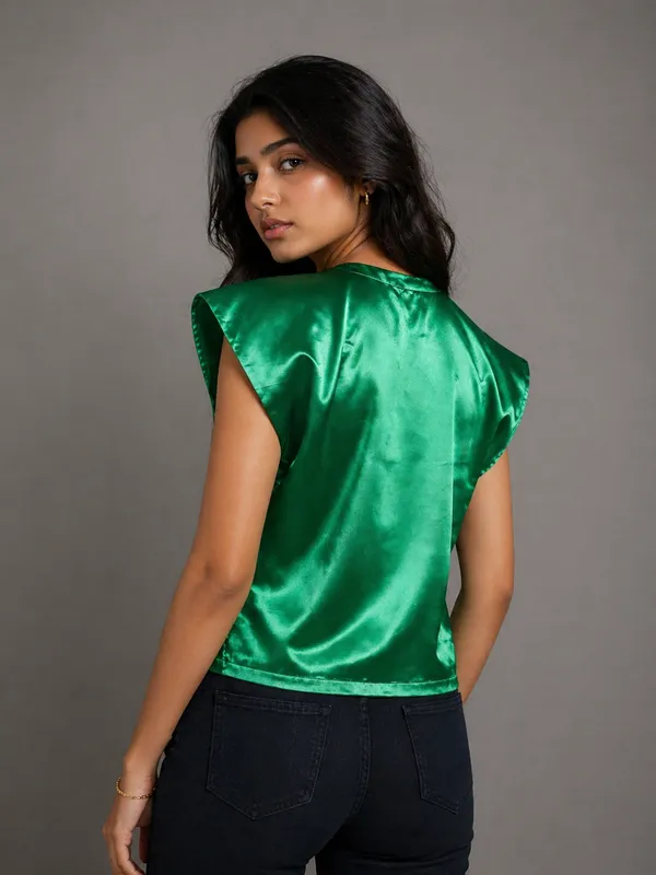 Emerald_Satin_Button_Detail_Top