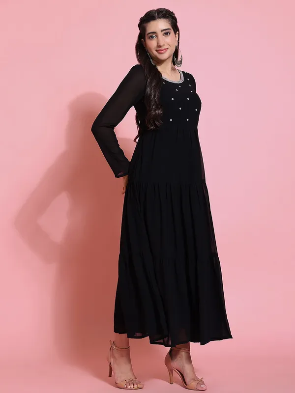 Black_Party_Wear_Anarkali_Kurta_For_Women