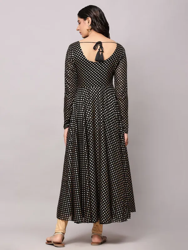 Black_&_Gold_Square_Patterns_Traditional_Flared_Anarkali_Kurta_For_Women