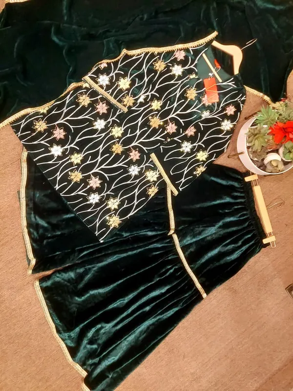 WINTER__PARTYWEAR_HEAVY_SHARARA_SETS_ARRIVED_IN_VELVET_FABRIC