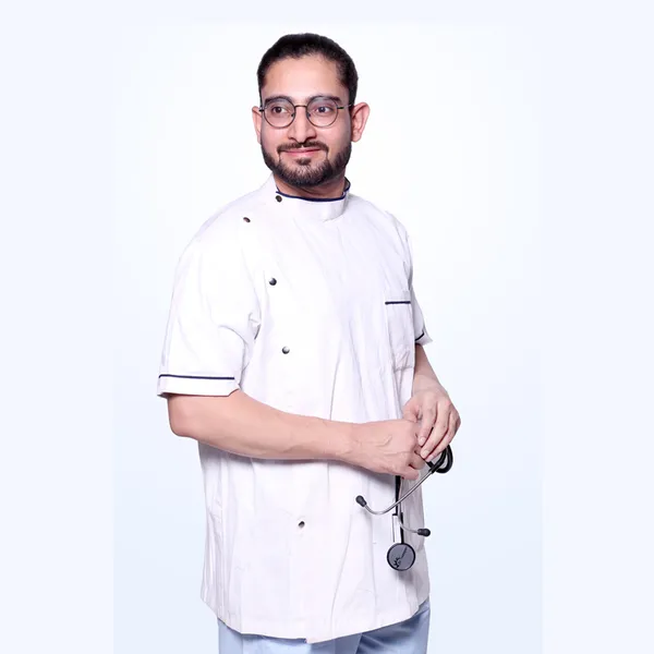 Unisex_Dentist_Apron_|_3_Pockets_Apron_|_Style_with_Snap_Closure_Button_|_Uniforms_for_medical_Professionals