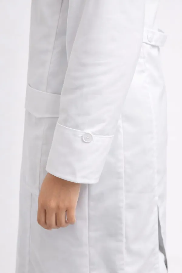 Women's_Professional_White_Over_coat_|_Full_Sleeves_|_Calf_Length_|_Notch_Collar_with_Pockets_for_Doctors,_Medical_Staff,_Laboratory_Workers