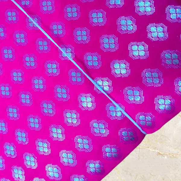 Pink_Jacquard_Art_Silk_Woven_Synthetic_Kanjivaram_Saree_With_Unstitched_Blouse_Piece_For_Women
