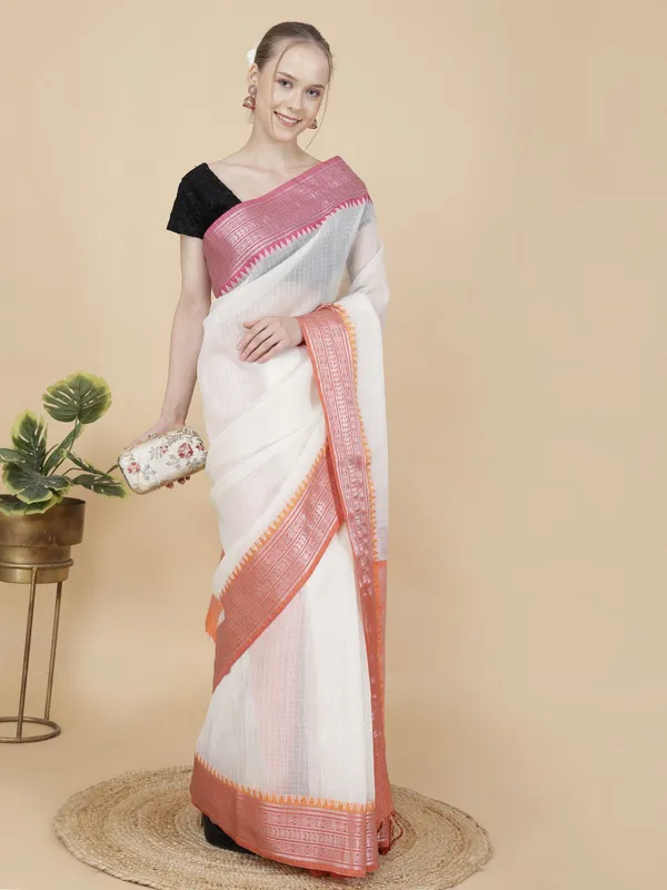 Cream_Organza_Supernet_Checkered_Pure_Handloom_Saree_With_Unstitched_Blouse_Piece_For_Women