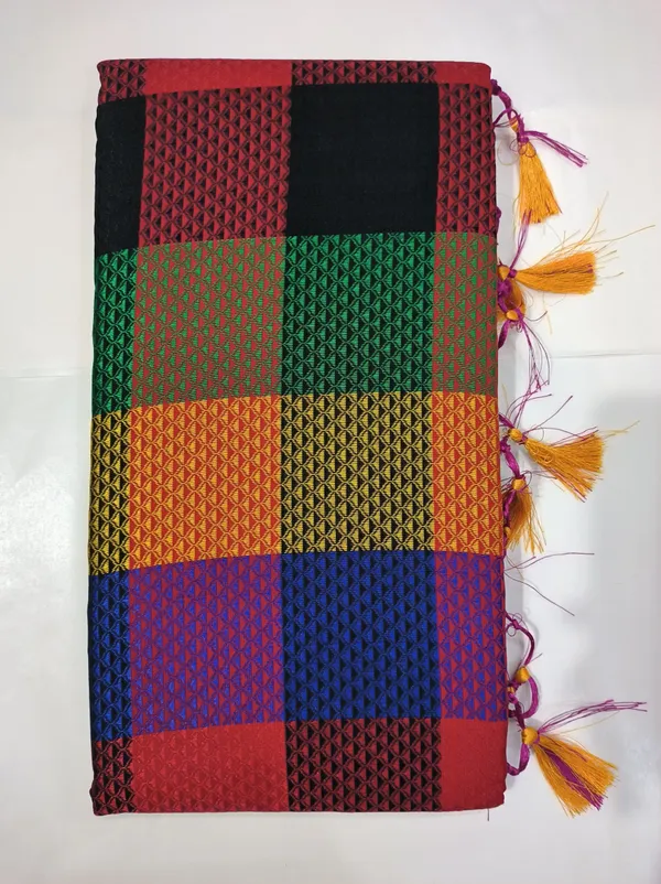 Multicolor_Cotton_Blend_Checkered_Blend_Ilkal_Saree_With_Unstitched_Blouse_Piece_For_Women