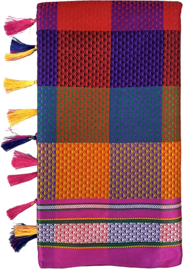 Multicolor_Cotton_Blend_Checkered_Blend_Ilkal_Saree_With_Unstitched_Blouse_Piece_For_Women