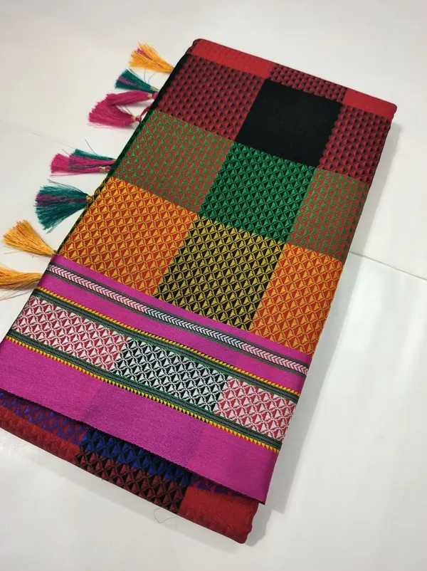 Multicolor_Cotton_Blend_Checkered_Blend_Ilkal_Saree_With_Unstitched_Blouse_Piece_For_Women