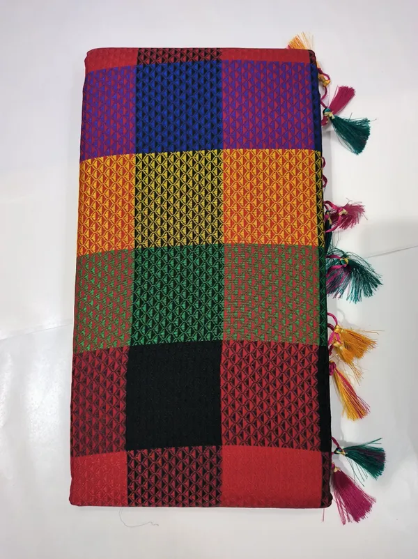 Multicolor_Cotton_Blend_Checkered_Blend_Ilkal_Saree_With_Unstitched_Blouse_Piece_For_Women