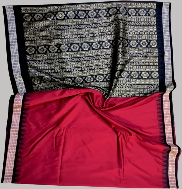 Red_Silk_Blend_Solid_&_Temple_Border_Pure_Sambalpuri_Saree_With_Unstitched_Blouse_Piece_For_Women
