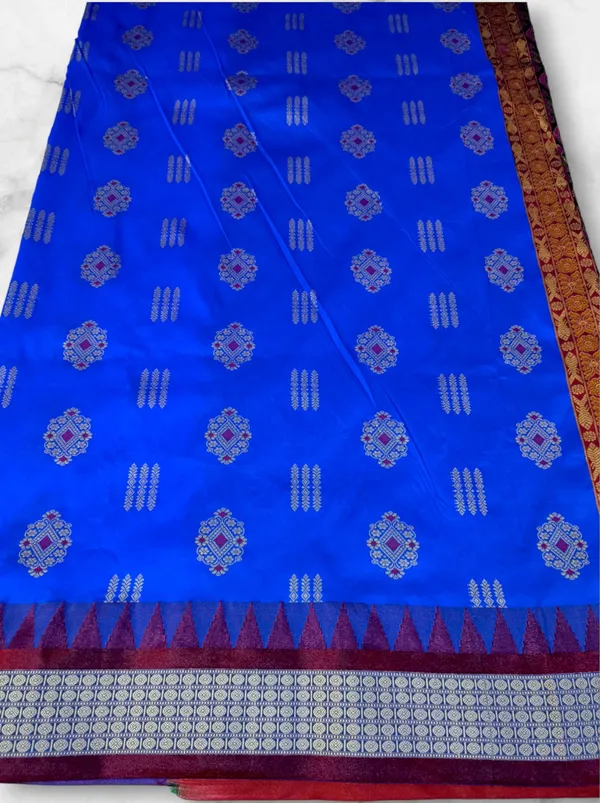 Light_Blue_Jacquard_Woven_Pure_Sambalpuri_Saree_With_Unstitched_Blouse_Piece_For_Women