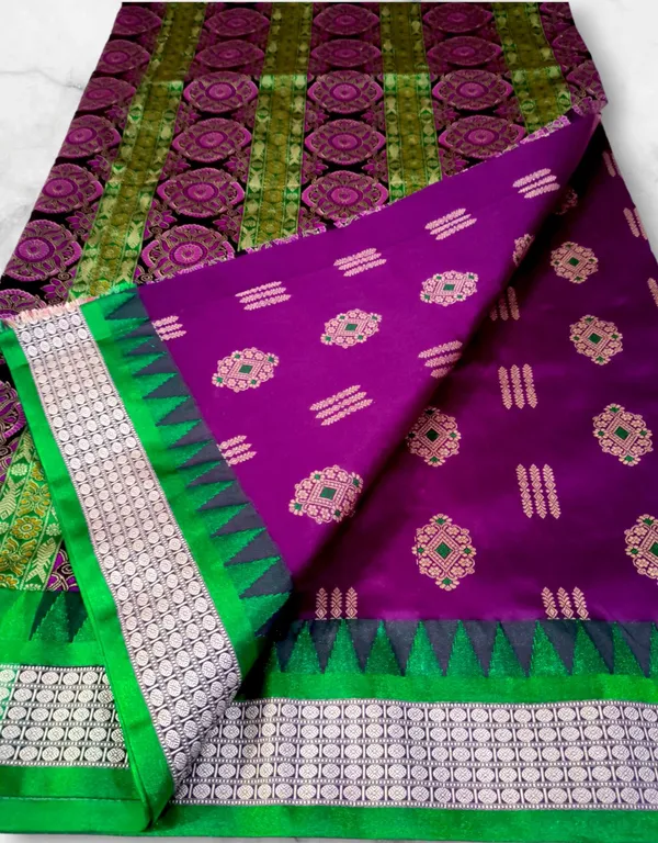 Green_Jacquard_Woven_Pure_Sambalpuri_Saree_With_Unstitched_Blouse_Piece_For_Women