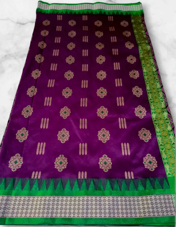 Green_Jacquard_Woven_Pure_Sambalpuri_Saree_With_Unstitched_Blouse_Piece_For_Women