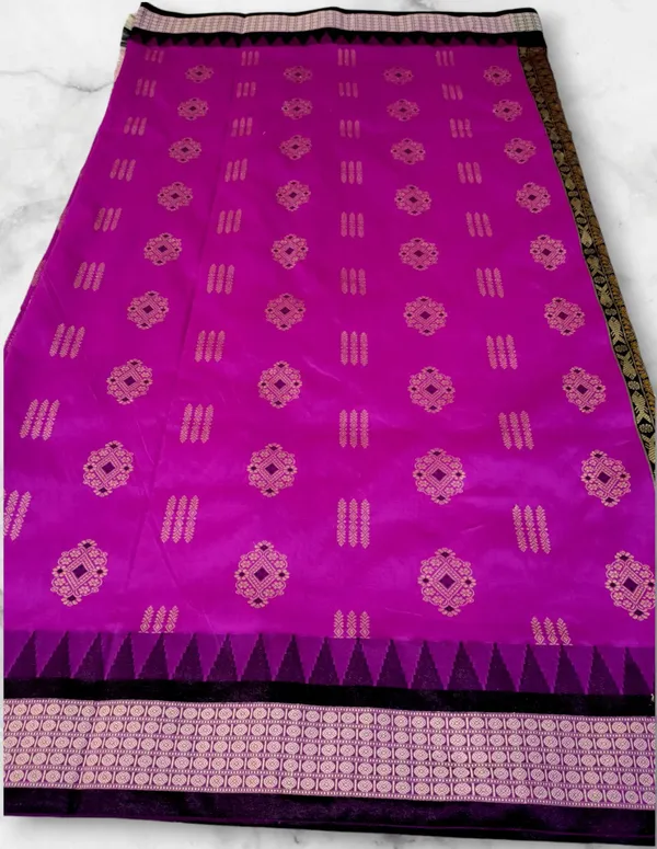Pink_Jacquard_Woven_Pure_Sambalpuri_Saree_With_Unstitched_Blouse_Piece_For_Women