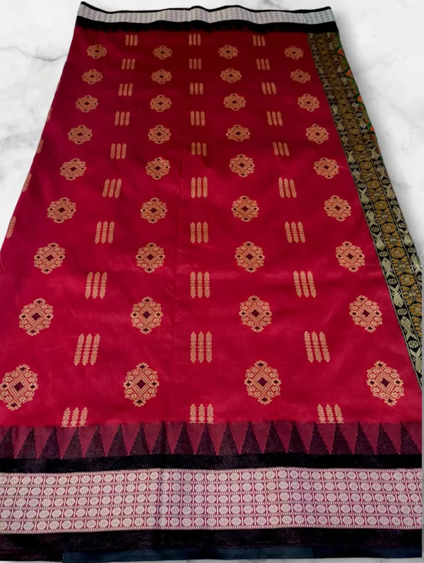 Maroon_Jacquard_Woven_Pure_Sambalpuri_Saree_With_Unstitched_Blouse_Piece_For_Women