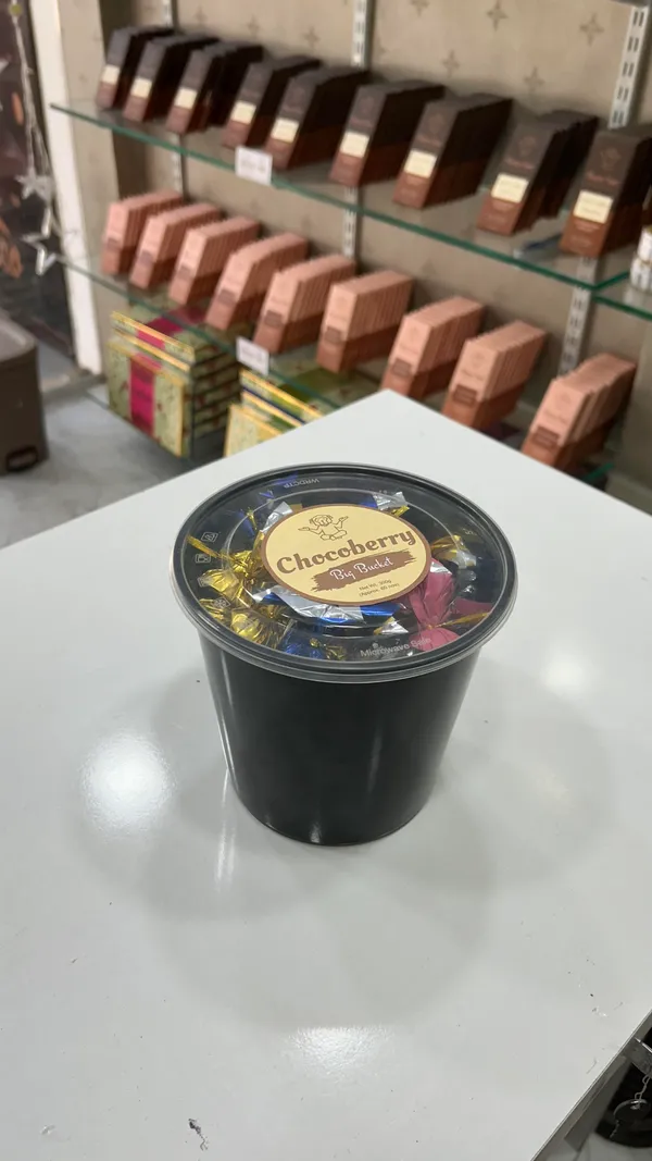 Chocoberry_Assorted_Center_Filled_Truffles_(60_Pc)