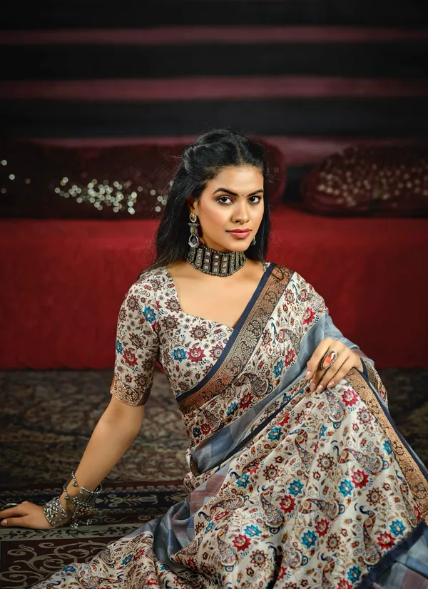 Grey_Timeless_Saree_With_Subtle_Multicolor_Checks,_Adorned_With_Floral_&_Paisley_Motif_Border,_Perfect_For_Festive_&_Party_Occasions